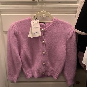 Never worn Zara sweater